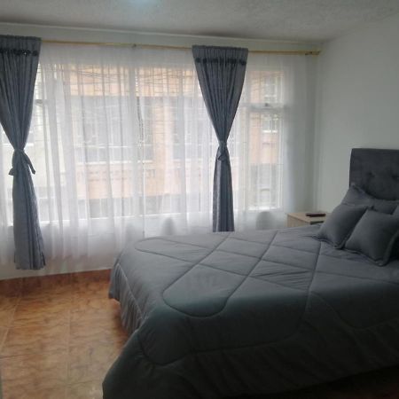 Habitacion Privada Cerca Al Aeropuerto Y Terminal Bogota Luaran gambar