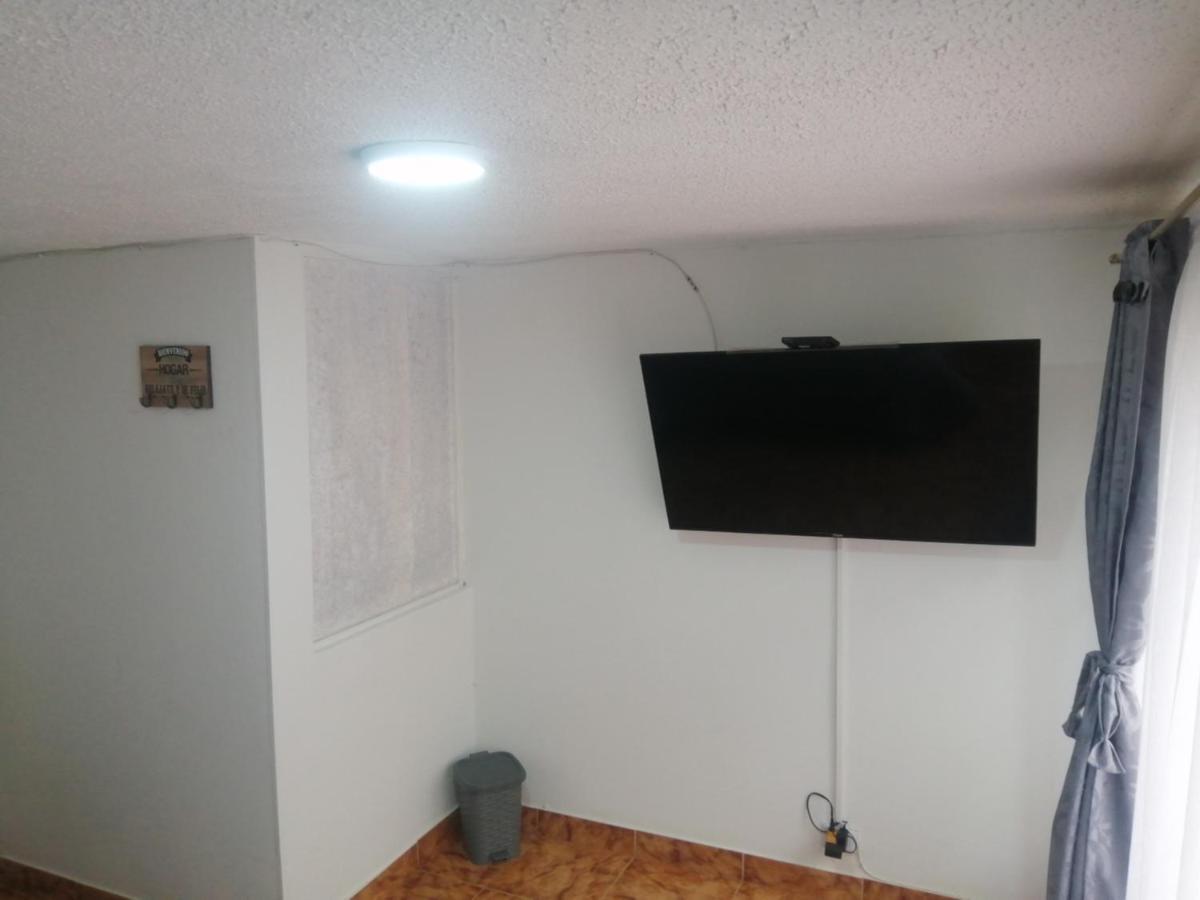 Habitacion Privada Cerca Al Aeropuerto Y Terminal Bogota Luaran gambar