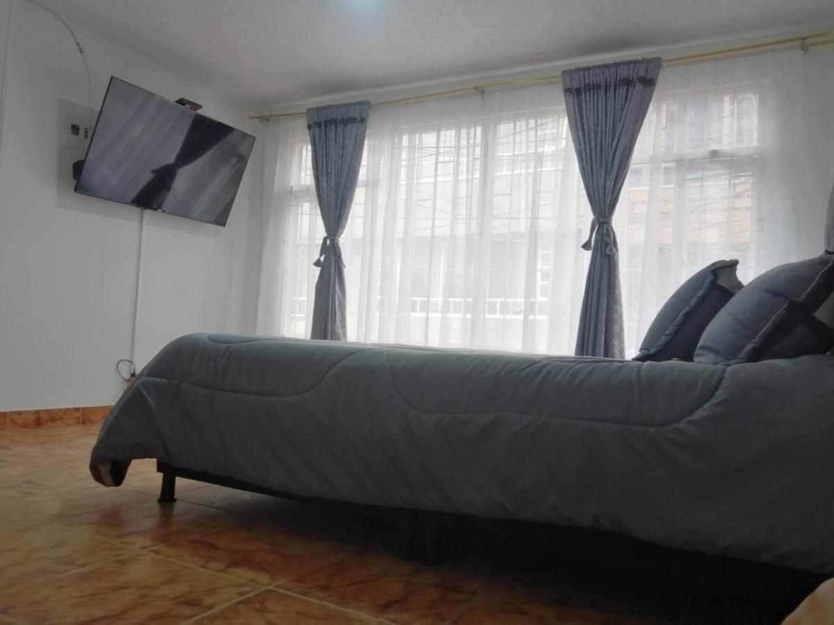 Habitacion Privada Cerca Al Aeropuerto Y Terminal Bogota Luaran gambar